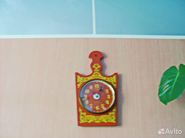 Часы кварцевые, настенные 