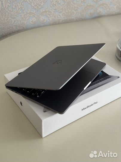 Macbook pro 13 m1 8gb 512