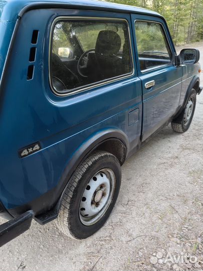 LADA 4x4 (Нива) 1.7 МТ, 2008, 300 000 км