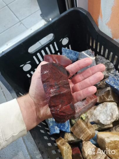 Натуральные камни минералы