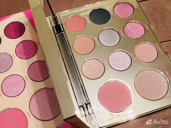 Палетка Tarte (тени, румяна, хайлайтер)