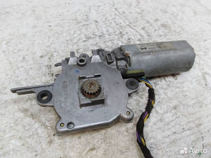 Моторчик люка Мерседес W220 S