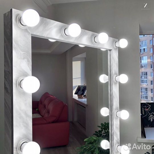 Гримёрное зеркало с подсветкой