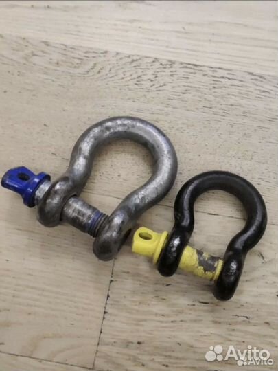 Трос буксировочный 8 т. + Сумка t-max + шаклы