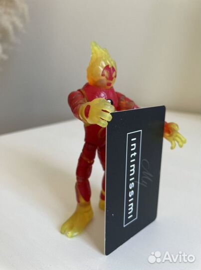 Фигурка Человек-Огонь Бен Тен пластик