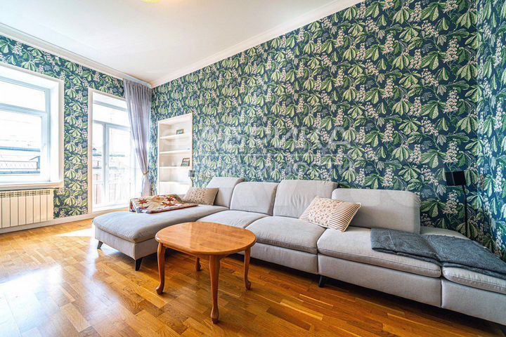 3-к. квартира, 72 м², 5/5 эт.