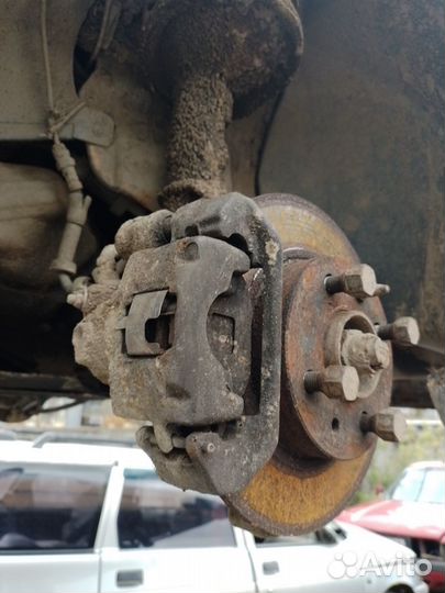 Суппорт правый левый Fiat Punto 75 176