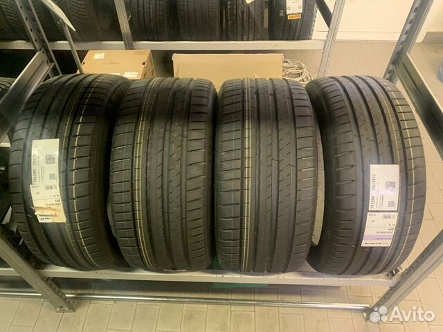 Michelin Pilot Sport 4 245/40 R19 и 275/35 R19 100Y