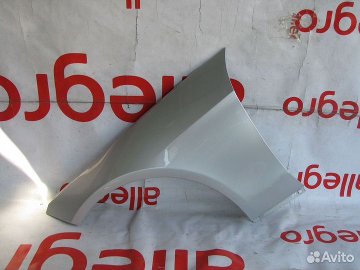 Mercedes-Benz E-Class W212 Крыло переднее левое