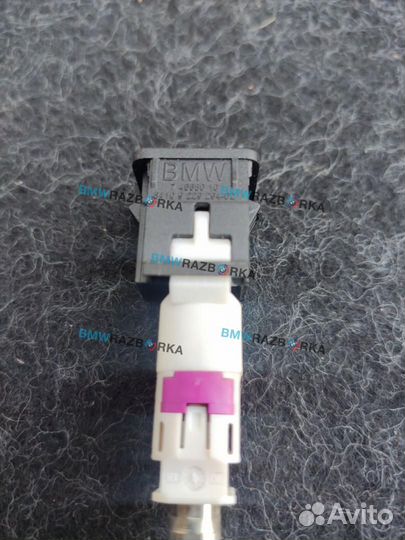 Разъем AUX / USB BMW 1 F40 2022 9229294