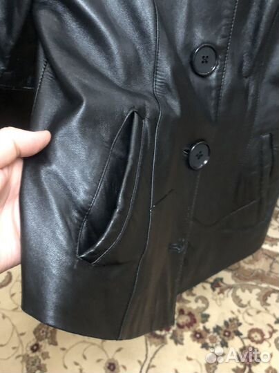 Жилетка женская кожаная