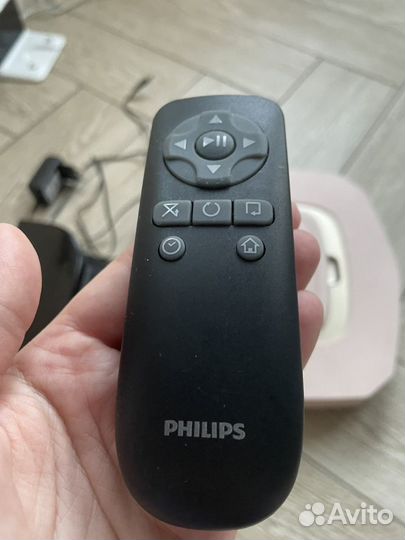 Робот пылесос philips