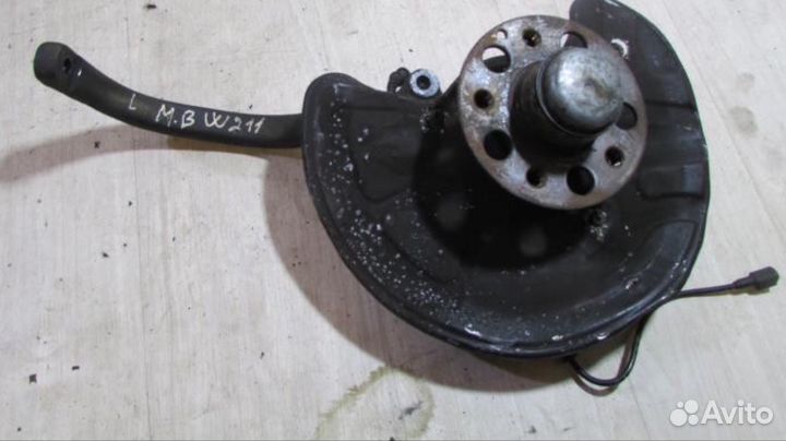 Кулак Ступица мерседес w211 Передний левый