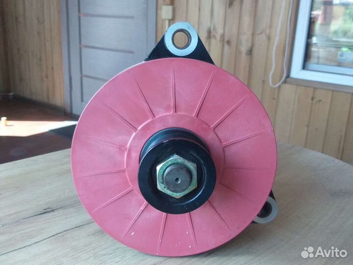 Генератор cummins 28В 140А prestoli