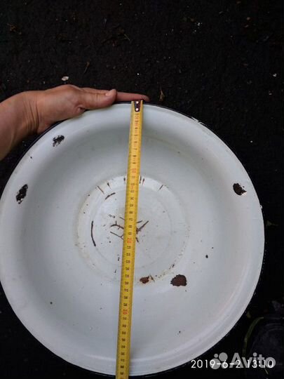 Таз эмалированный бу