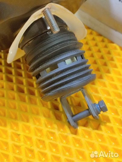 Вакуумный усилитель тормозов Mercedes Cls W219 3.5