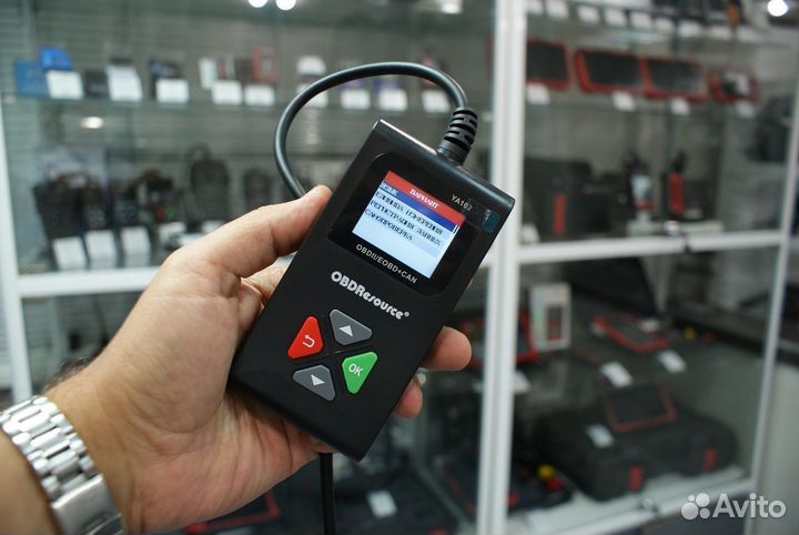 Автосканер диагностический YA102 лучше ELM327