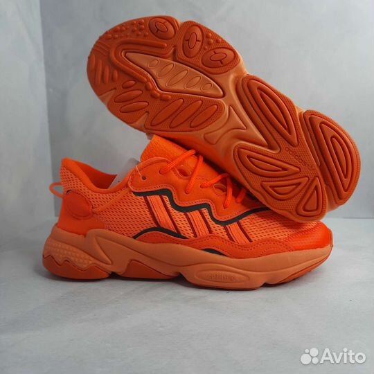 Кроссовки adidas