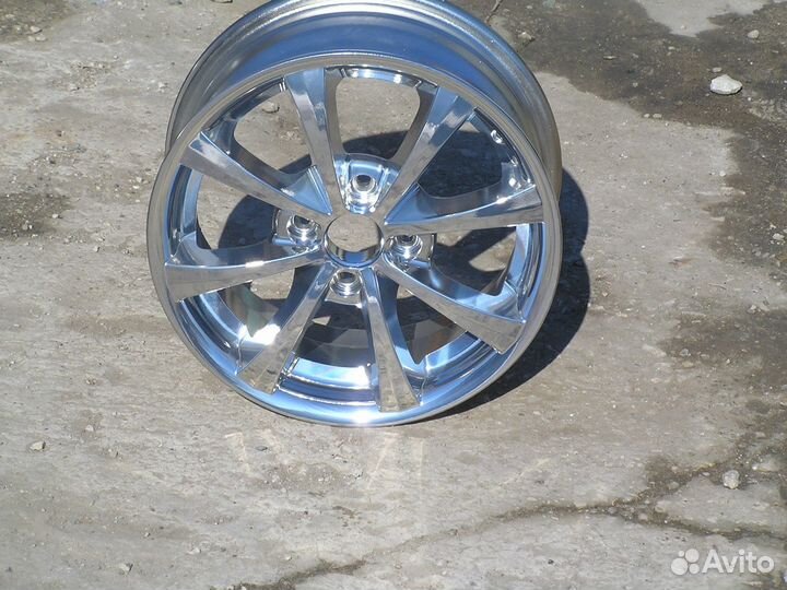 Хромирование (вакуумно-магнетронная металлизация)