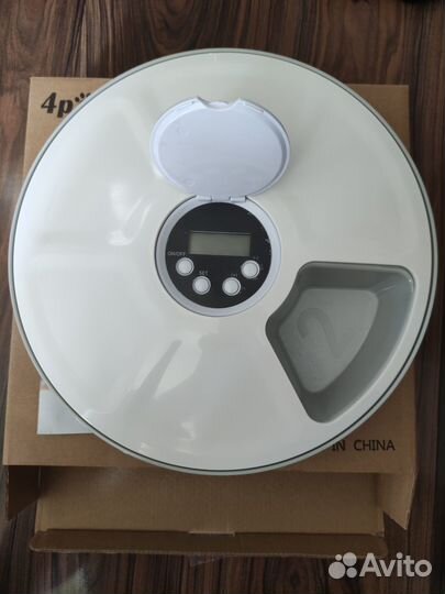 Автоматическая кормушка для собак