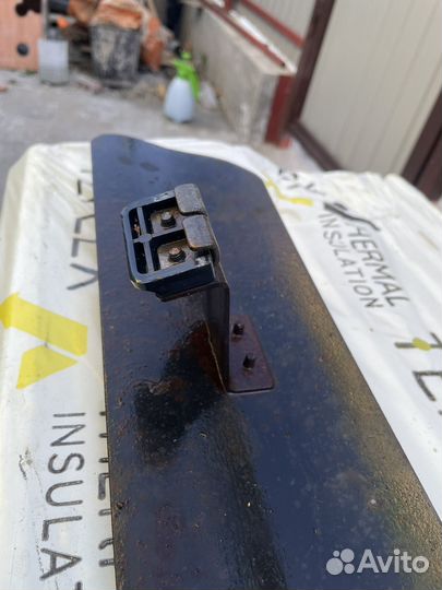 Задний спойлер на ниву