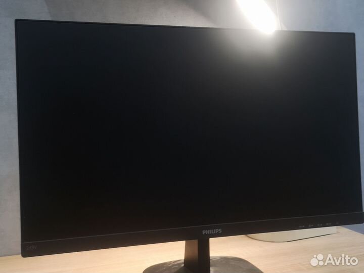 Монитор Philips