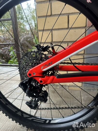 Specialized Stumpjumper Comp рама L 27,5