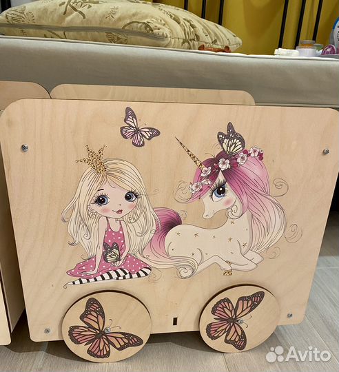 Ящик для игрушек на колесах