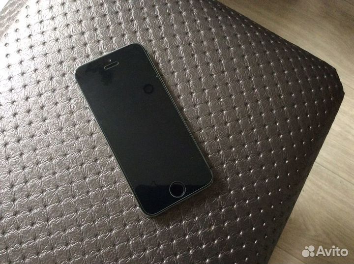 iPhone 5S, 16 ГБ