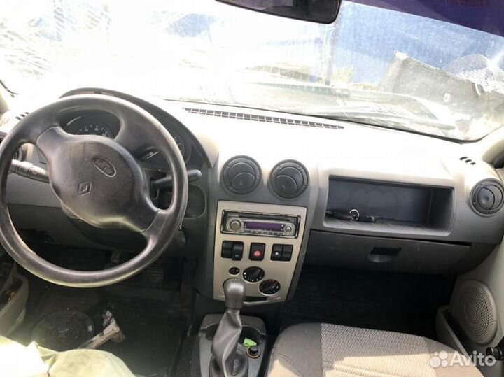 В разборе Renault Logan 2005 2014