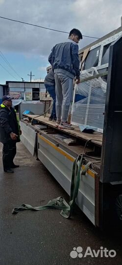 Балконные двери и окна