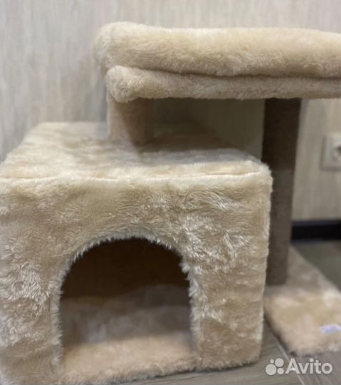 Домик для кошки с когтеточкой