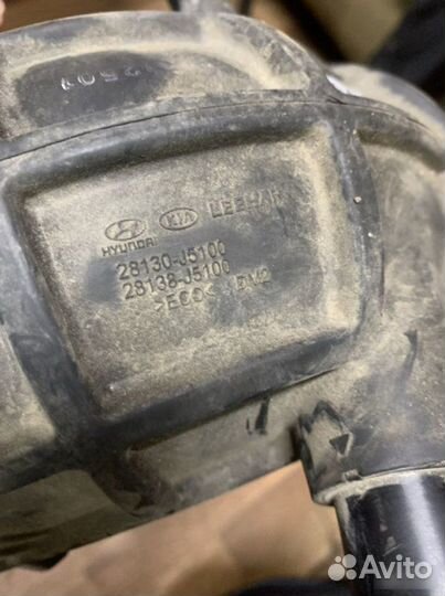 Патрубок воздушного фильтра Kia Stinger 1 2.0 G4KL