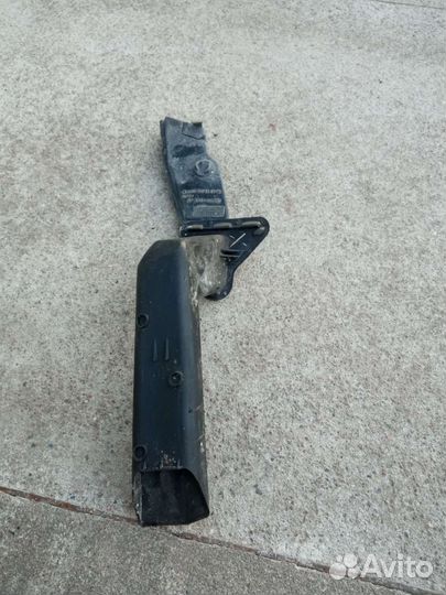 Mercedes w212 передний водосток