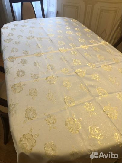 Скатерть с салфетками