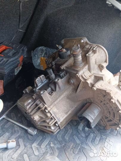 Продам МКПП на хендай акцент