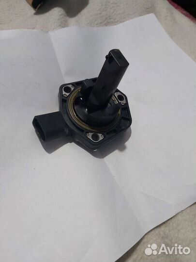 Датчик уровня масла vag