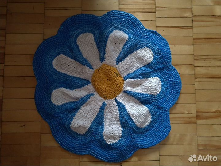 Ковер из пакетов