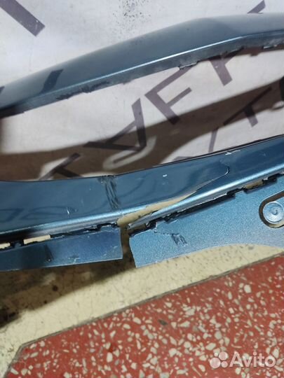 Бампер передний Opel Astra J