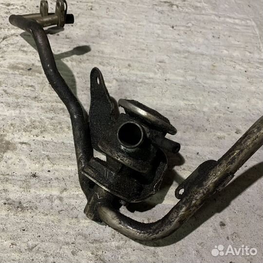 Клапан вентиляции воздуха Opel 2.5