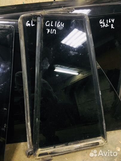 Форточка двери задняя правая / левая Mercedes w164