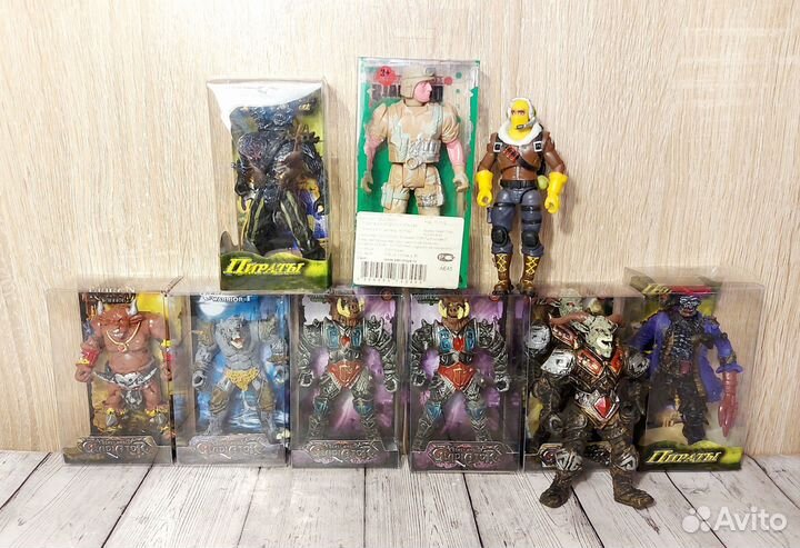 Игрушки фигурки коллекционные