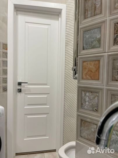 Двери межкомнатные классические белые