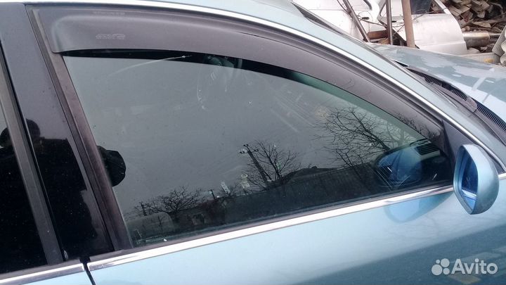 Стекло передние правое Аudi A6 C5