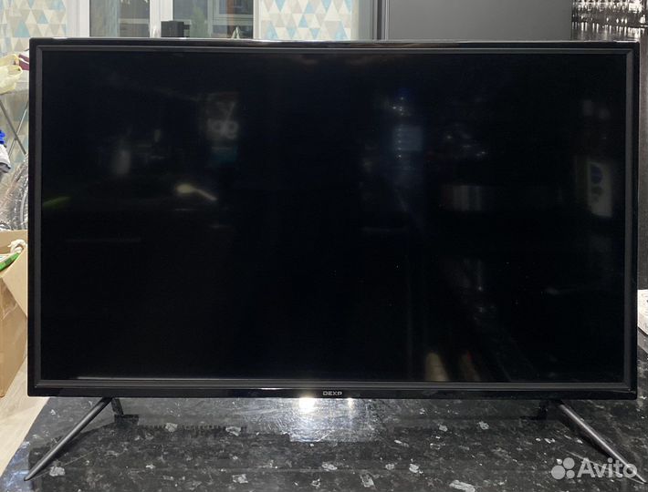 Телевизор LED dexp H32D8000Q черный 32