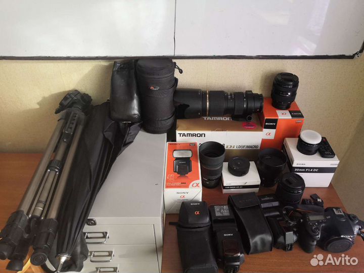 Большой фотокомплект Sony a77 II + 5 объективов, 2