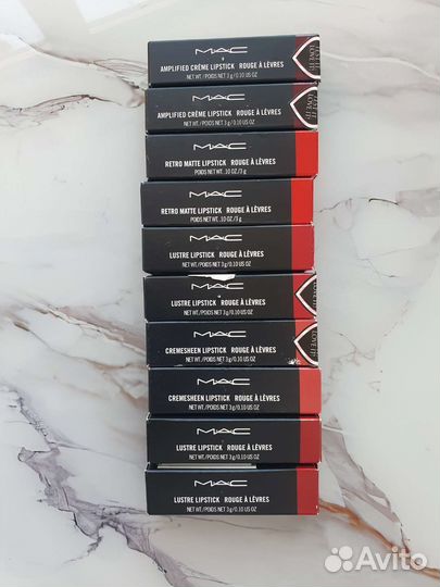 Помада MAC