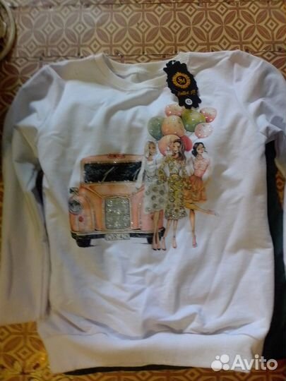 Одежда женская (детская)