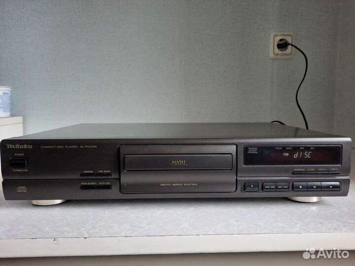 Compact disc player Technics SL-PG370A