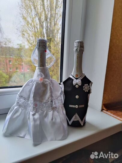 Свадебные наряды на бутылки шампанского
